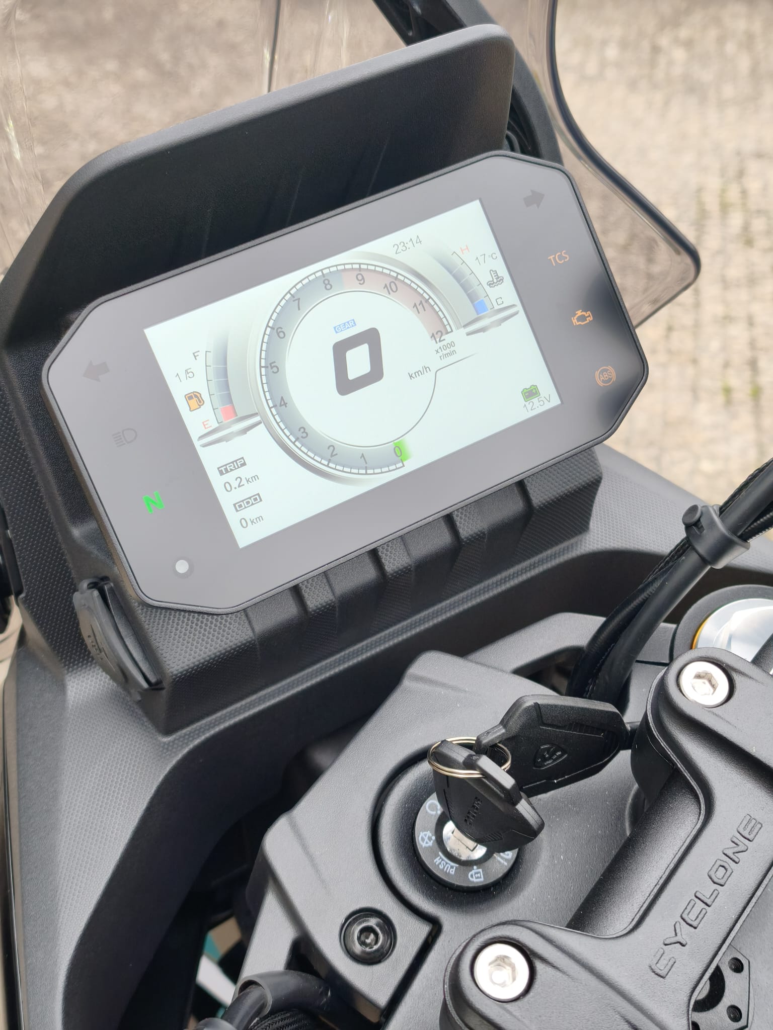 https://zero-km.pt/ZeroKm/Produtos/cycrx 8.jpeg